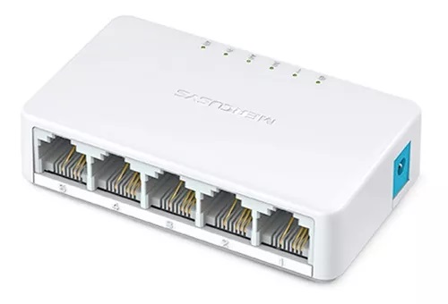 SWITCH 5 PUERTOS BASE 100 GENERICO